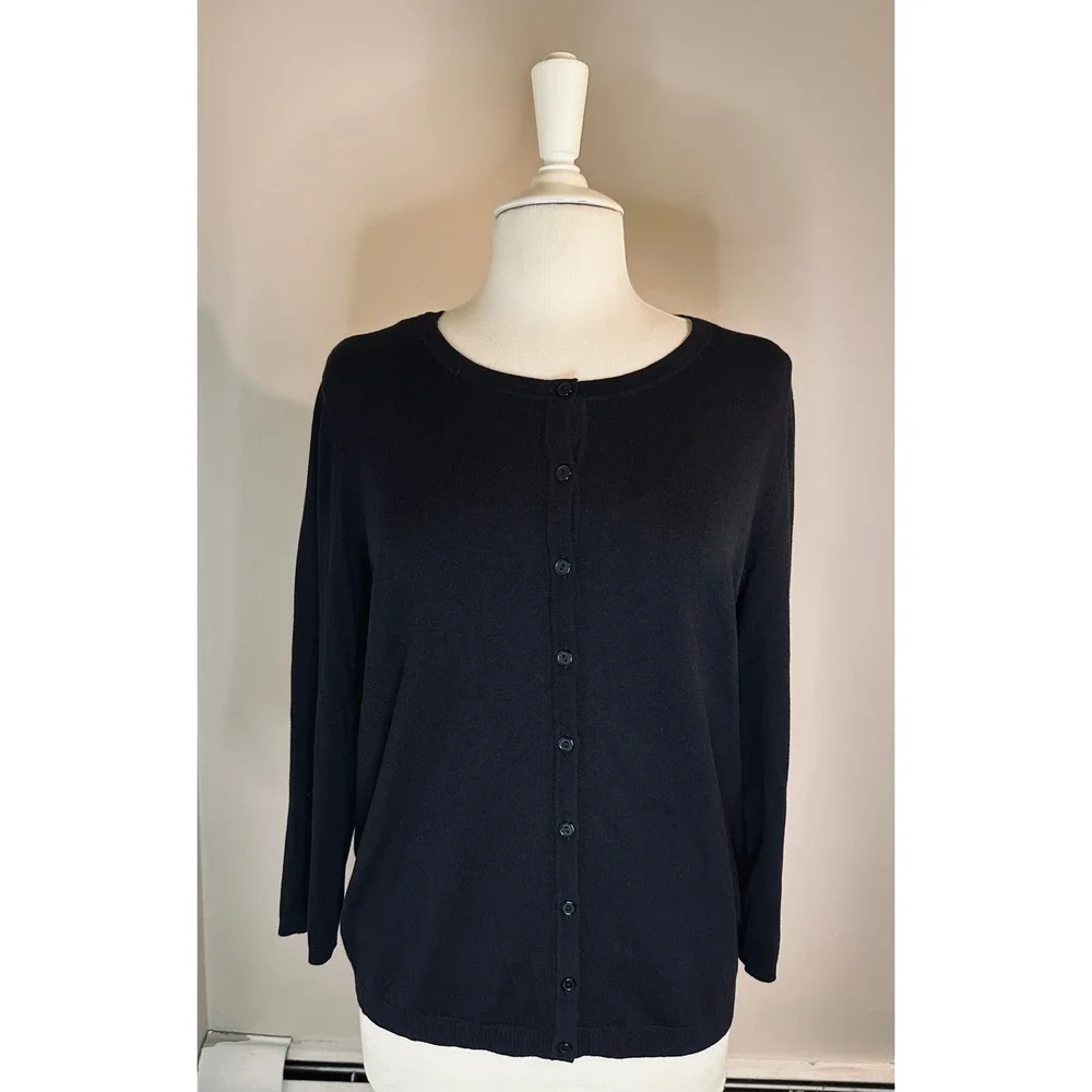 Talbots Womens Black Button Front Crew Neck Cardigan Sweater Size L JO5161